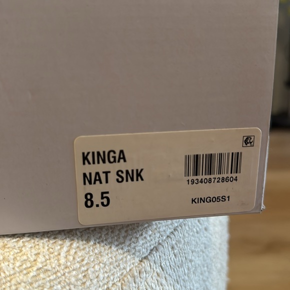 Natural snakeskin tall boots. Tried on but never worn - Picture 4 of 4